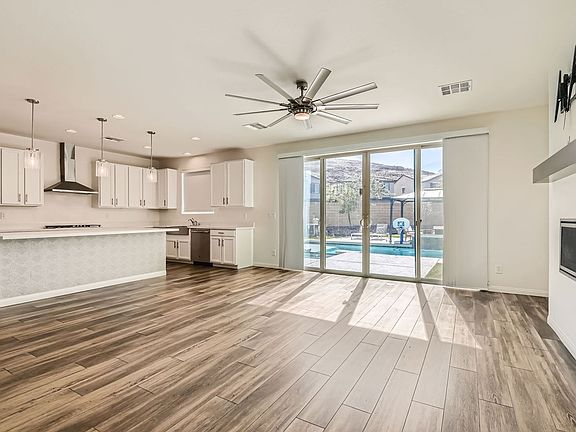 4th image of 6451 Kobe Knoll Ct