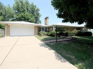 601 W Arlee Ave, Saint Louis, MO 63125