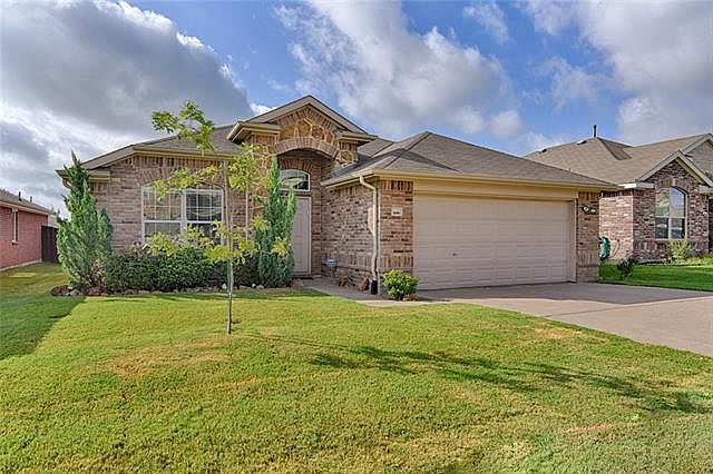 1st image of 516 Moonrise Dr