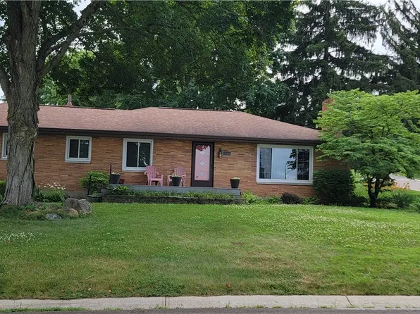 7581 Lockwood St, Dayton, OH 45415