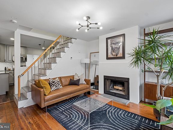 5th image of 1706 Webster St