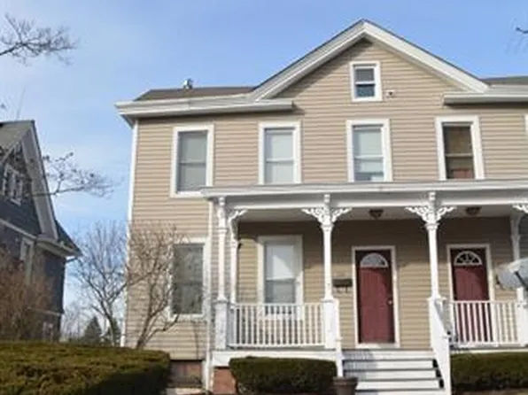 24 Pennsylvania Ave, Flemington, NJ 08822