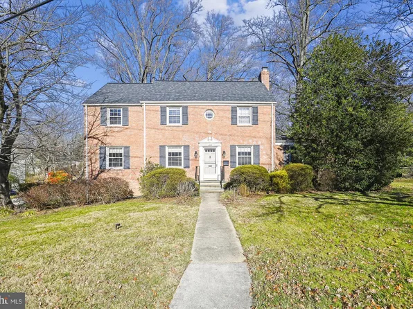 4513 Saul Rd, Kensington, MD 20895