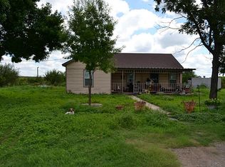 2708 Knox St, Uvalde, TX 78801