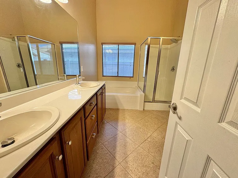 5805 Hawkeye Bell St — Photo 13