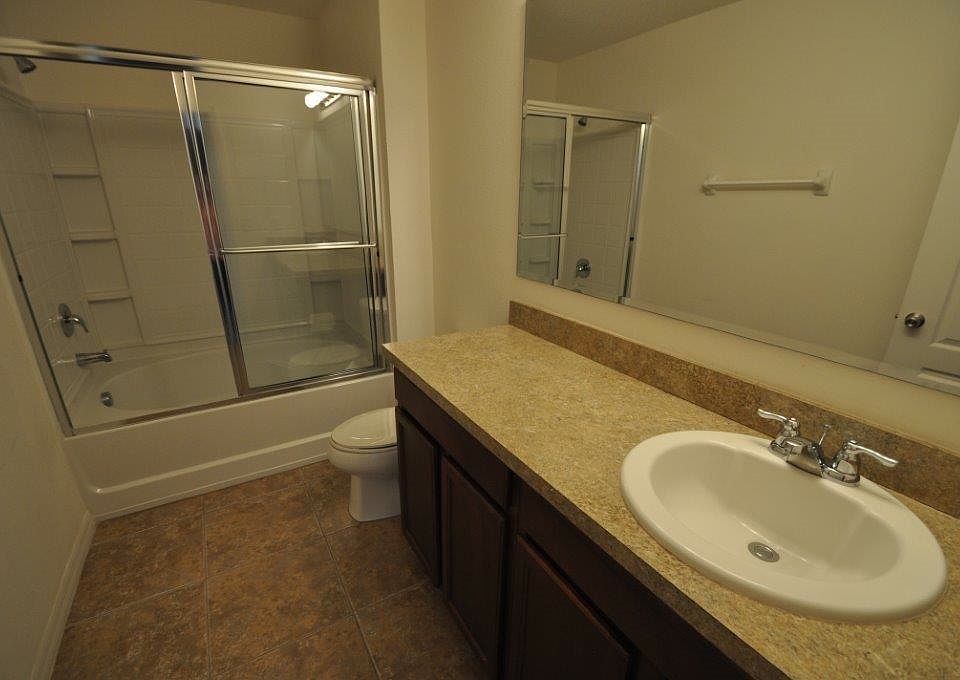1st image of 1658 J Lawson Blvd