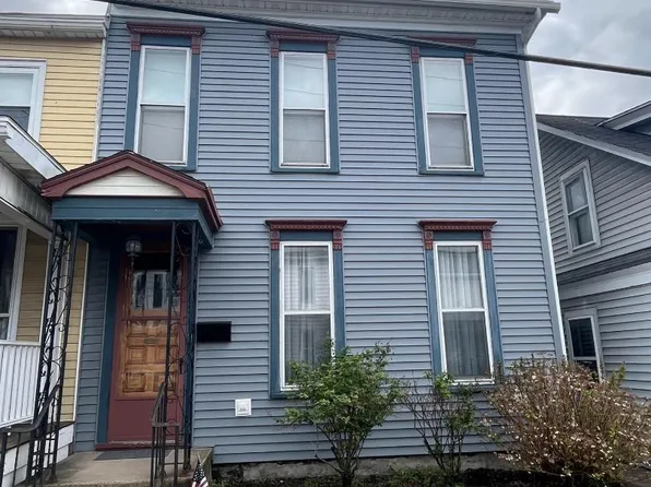 122 Center St, Danville, PA 17821