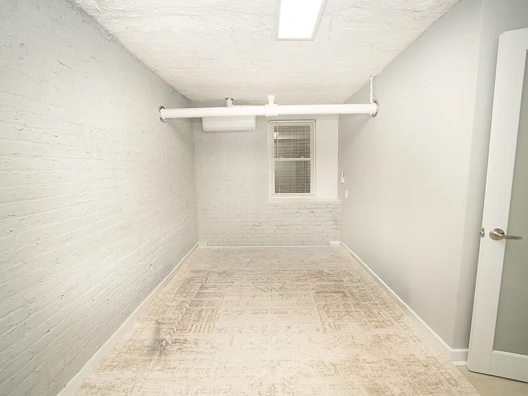 195 Stanton St #D-1 — Photo 17