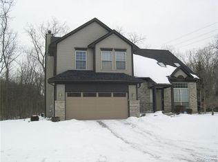 5360 Michael Dr, Ypsilanti, MI