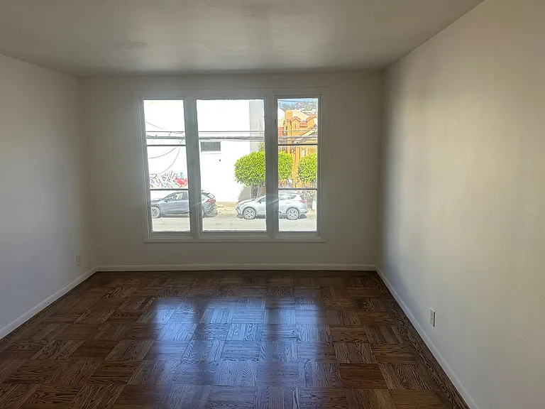 1571 Revere Ave #1129R — Photo 5