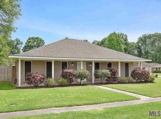3214 Cedar St, Zachary, LA 70791