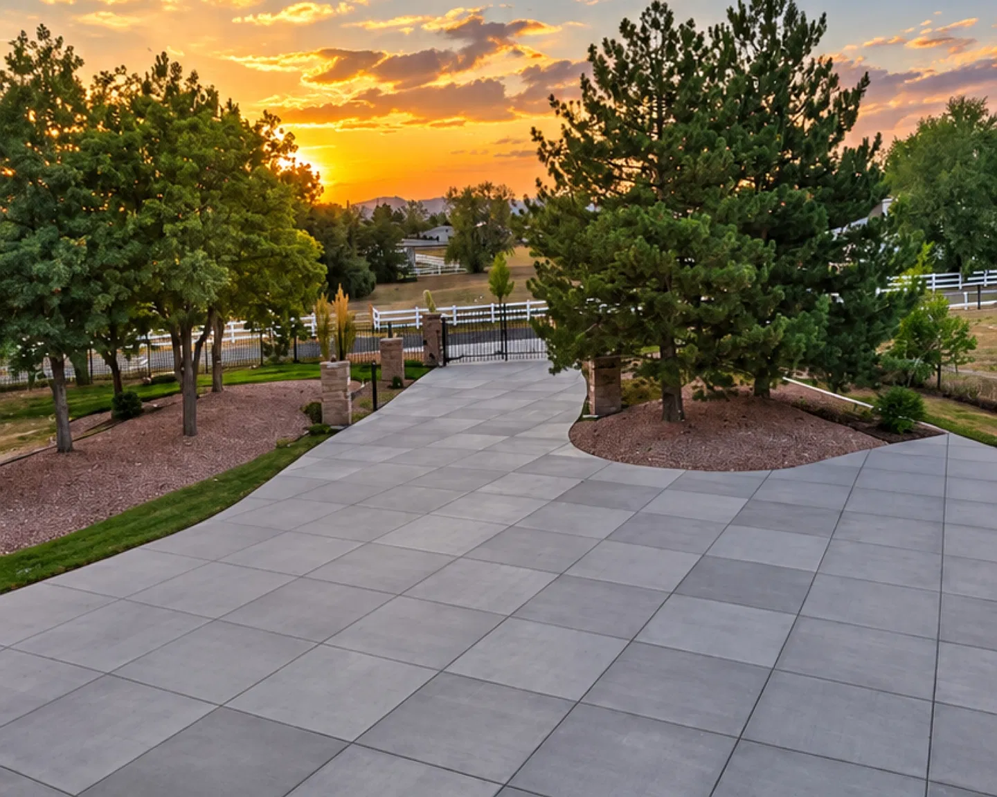 Irving St, Broomfield — Photo 2