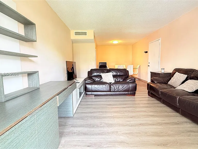 4910 NW 79th Ave #205 — Photo 10