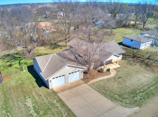 2112 W Mansur Ave, Guthrie, OK 73044
