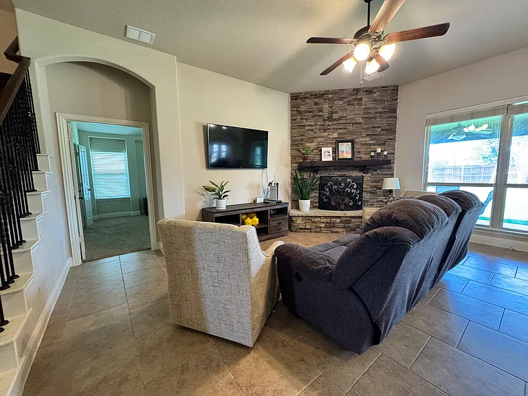10217 Fox Haven Ct — Photo 5