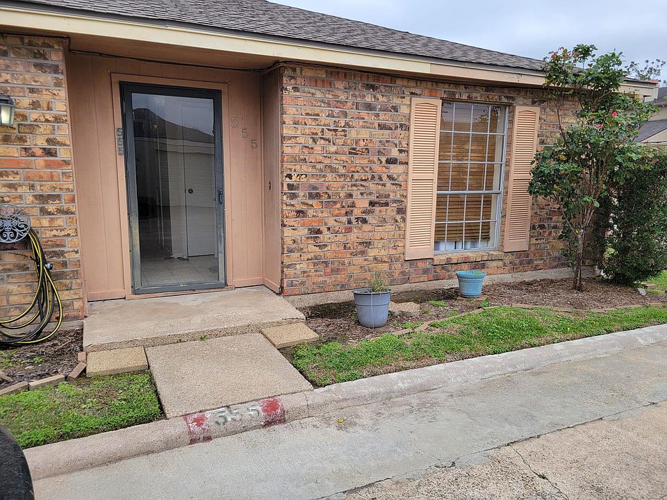 555 Georgetown St Beaumont TX 77707 MLS 246560 Zillow