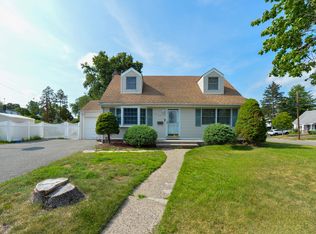 32-09 Heywood Ave, Fair Lawn, NJ 07410