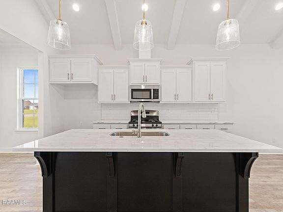 5th image of 106 Harvest View Ln