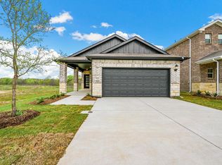 712 Trail Dr, McKinney, TX 75071