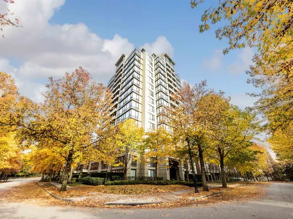 9133 Hemlock Dr #705, Richmond, BC V6Y 4J9