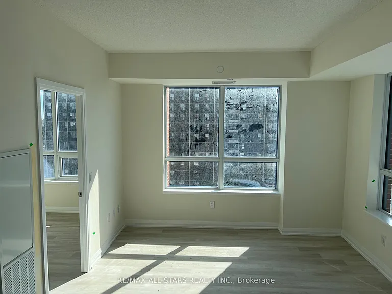 3270 Sheppard Ave E #1124 — Photo 6