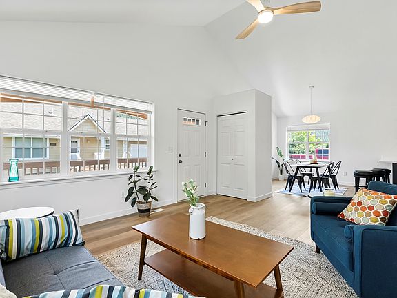 4th image of 1337 A Lily Ct