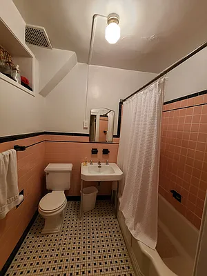 Rented by M.Woods & Associates | media 10