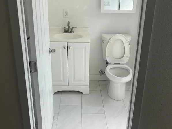 2100 Oneida Pl #2, Oxnard, CA 93030