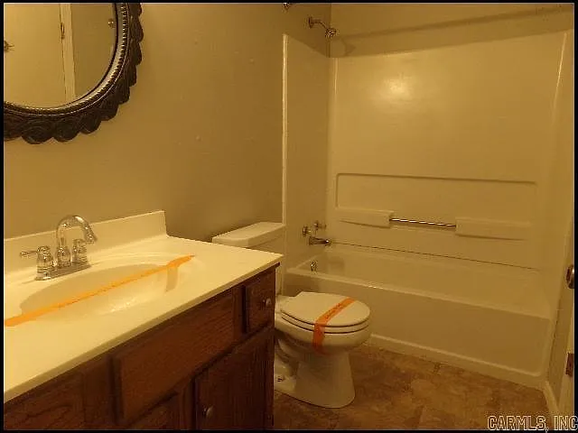1801 Mesquite Cir — Photo 13