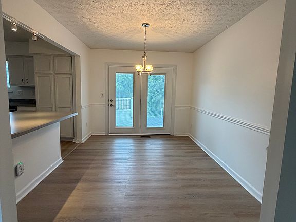 3rd image of 3462 La Coste Ln