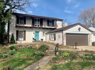 303 Ten Broeck St, Paris, IL 61944