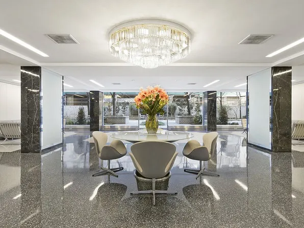 70 E 10th St APT 3A, New York, NY 10003