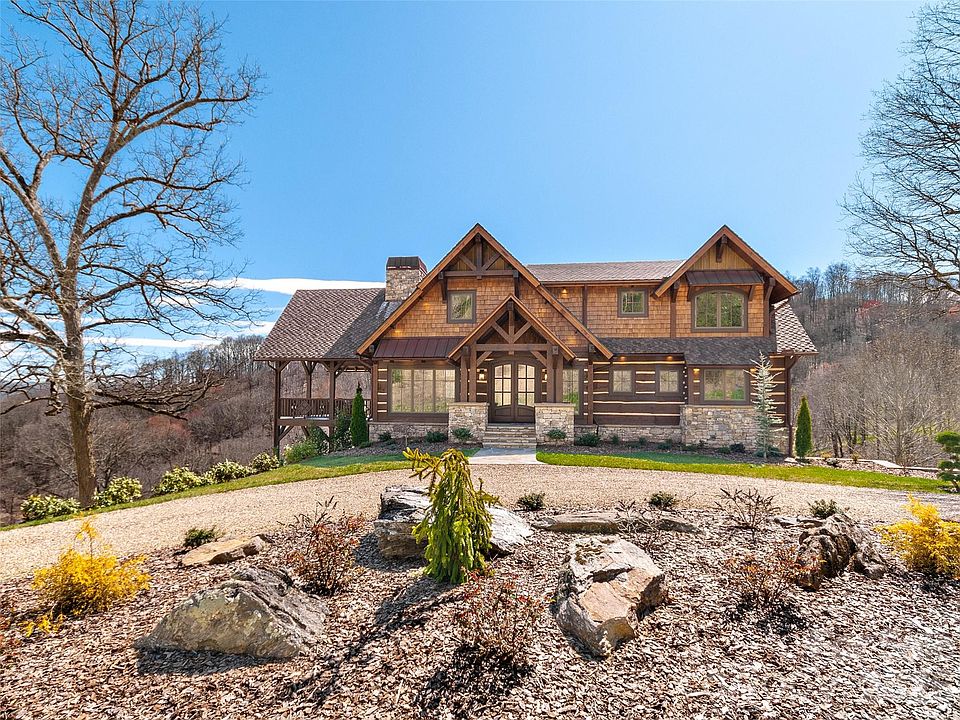1st image of 2670 Sleepy Hollow Dr
