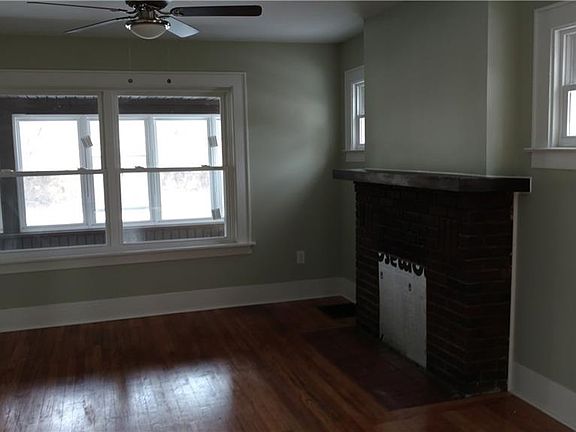 4th image of 241 Hall Ave