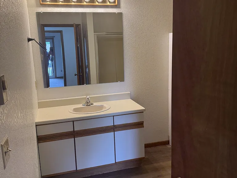 1350 Panners Pl — Photo 1