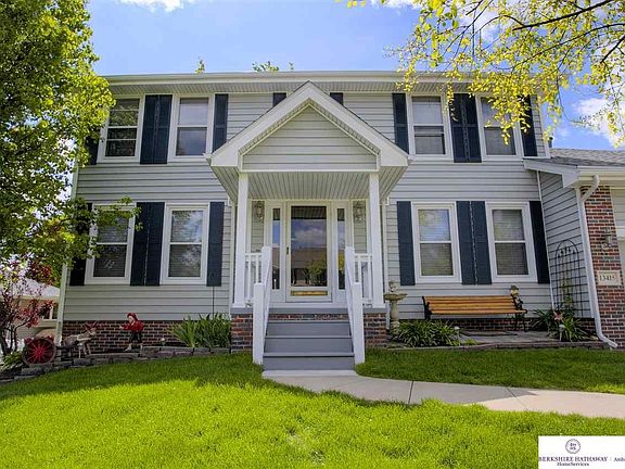2nd image of 13415 Taylor St