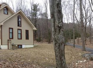 5 Lyons Creek Ln, Gardiner, NY 12525