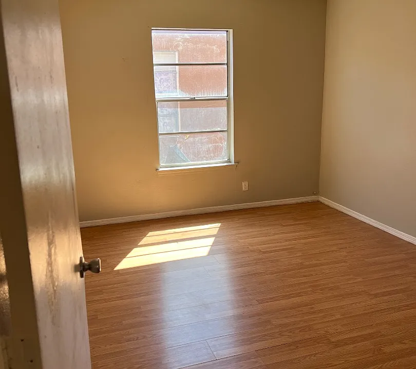 920 San Pedro Dr SE #3