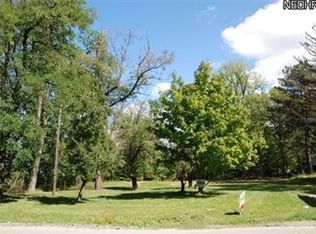 9865 Shepard Rd, Macedonia, OH 44056