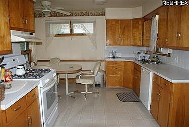 3rd image of 1183 Bradford St NW