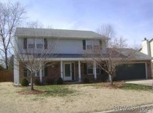 521 Big Bend Blvd, Swansea, IL