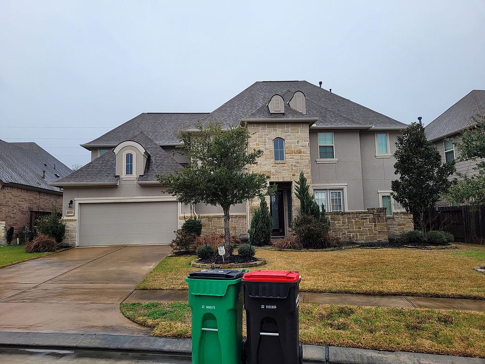 1st image of 16719 Glenwood Dr