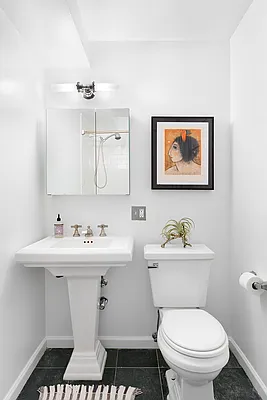 Sold by Compass | media 7