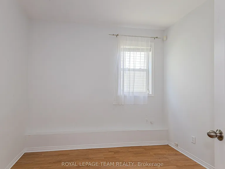 1566 Lisbon St #B — Photo 17