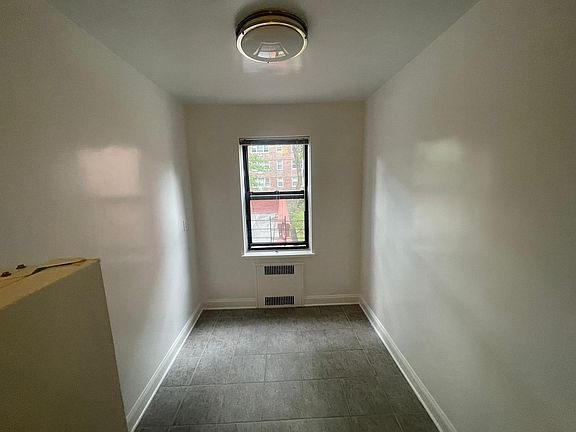 3rd image of 17290 Highland Ave APT 2L