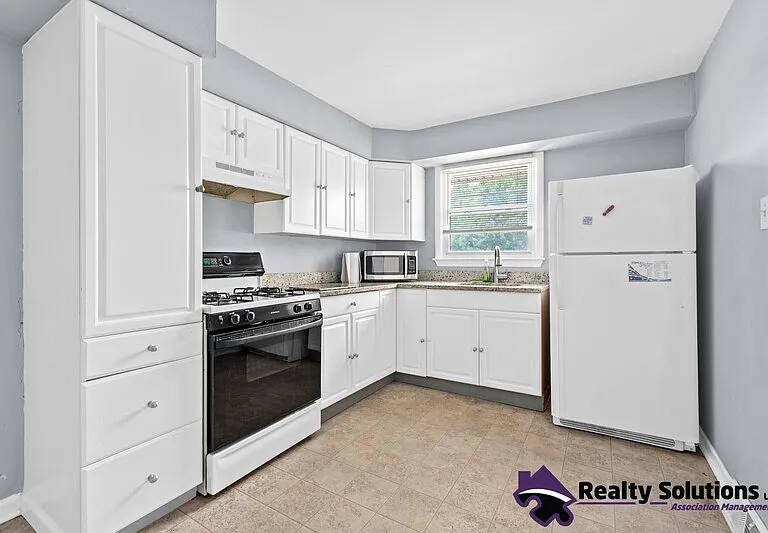 706 Heston Rd — Photo 6