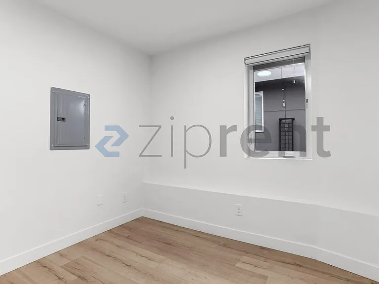 3628 14th Ave S — Photo 5