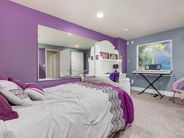 15581 Flowerhill Cir — Photo 18