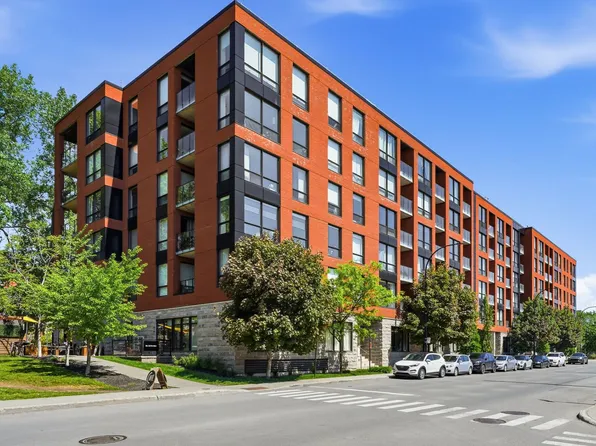 2727 Rue St #Penthouse 606, Montreal, QC H3K 0A1