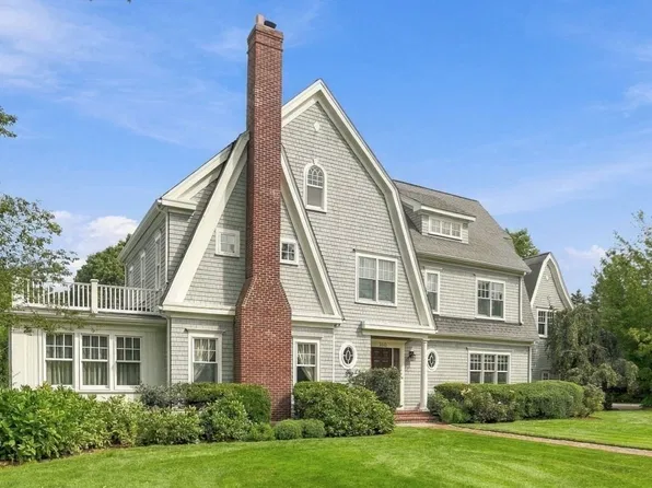 180 Surplus St, Duxbury, MA 02332